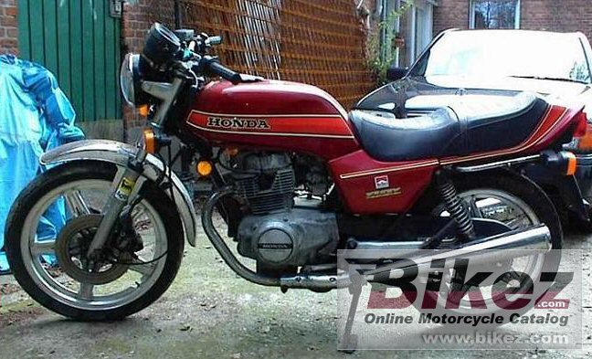 Big christoph cb 250 n picture and wallpaper from Bikez.com